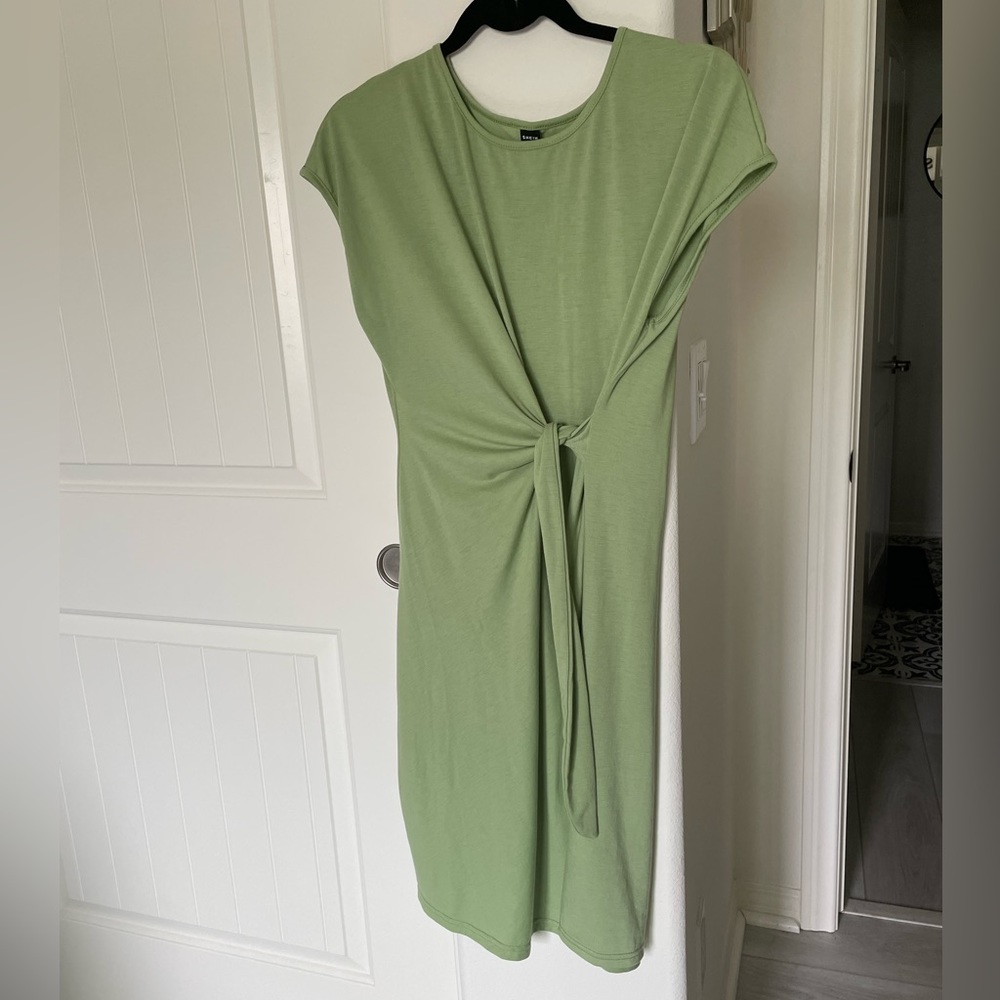 New lime green dress